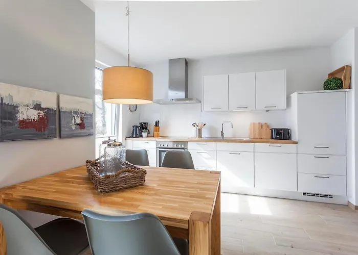 Ostseebad, Sellin, Ruegen, Ferienwohnung, Louisa شقة *